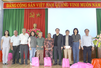 Nghĩa tình của gia đình cố Đại tướng Nguyễn Chí Thanh đối với nạn nhân chất độc da cam